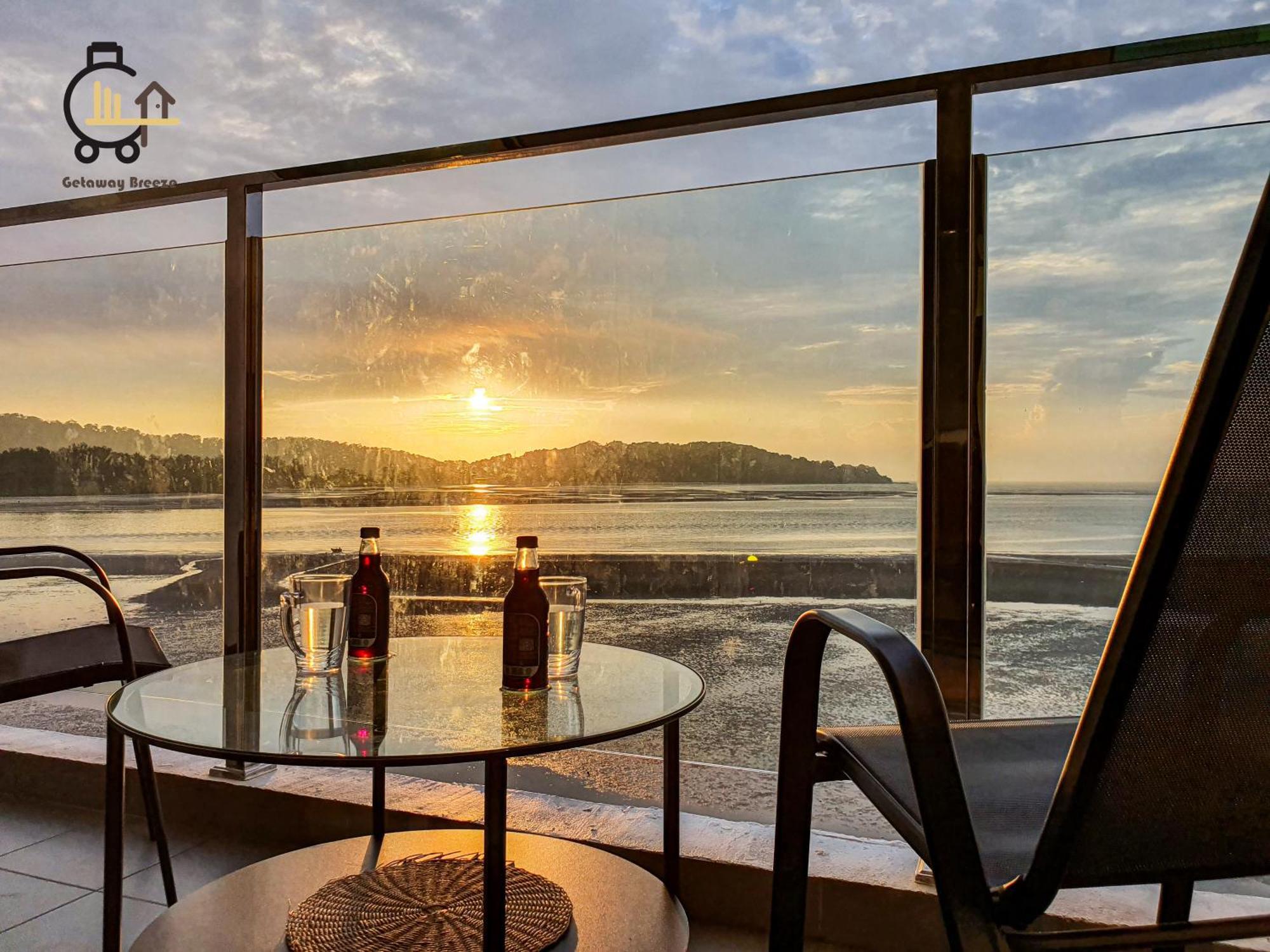 1 Min To Seaview & Sunrise Heart Of Kuantan Appartement Buitenkant foto